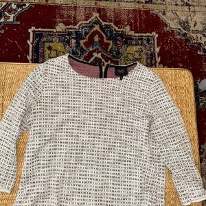 WS Textured White and Black Top